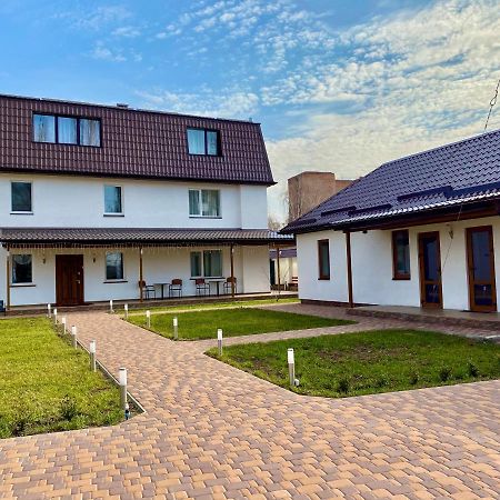 Отель Rioro Миргород Экстерьер фото